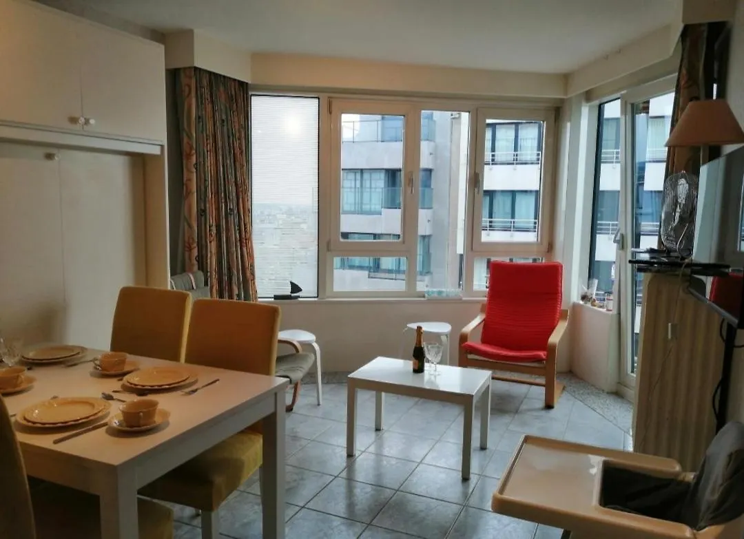 Le 7Eme Ciel Westende Middelkerke Apartment